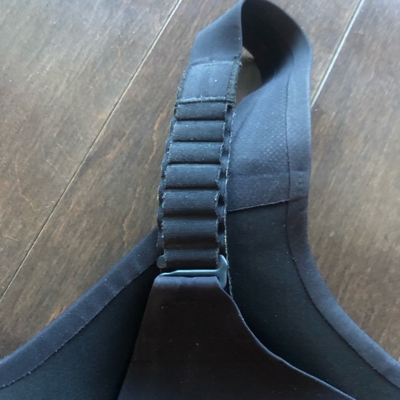 Black Knix catalyst sports bra size 1 - Picture 3 of 4